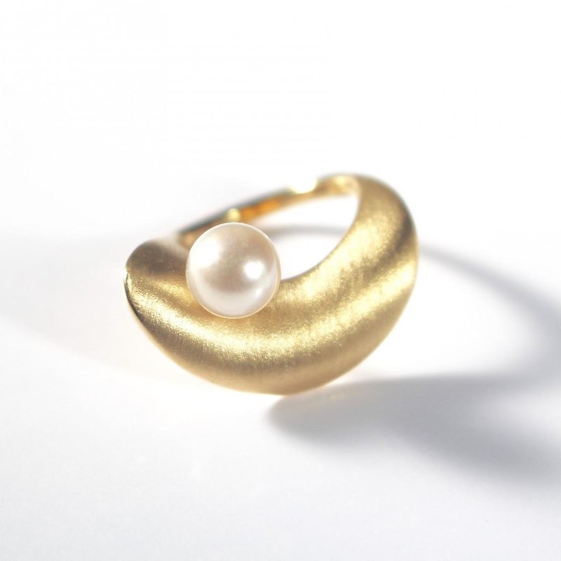 Petalリング ゴールド色 - 戒指 - 宝石 金色