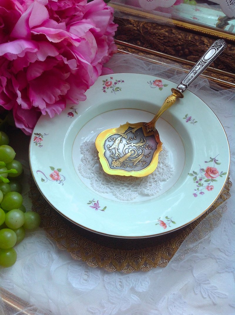 英国瓷器 1930年 手绘玫瑰古董蛋糕盘 汤盅, 水果盅, 点心盅 - 浅碟/小碟子 - 瓷 绿色