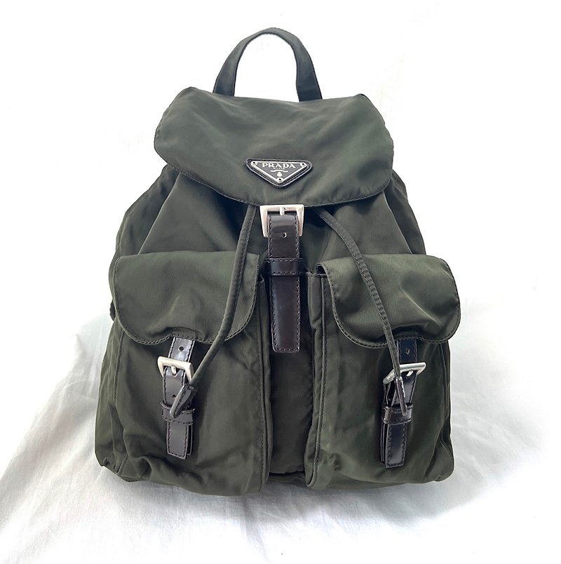 PRADA Tessuto Backpack 军绿色尼龙背包 日本中古 - 后背包/双肩包 - 尼龙 绿色