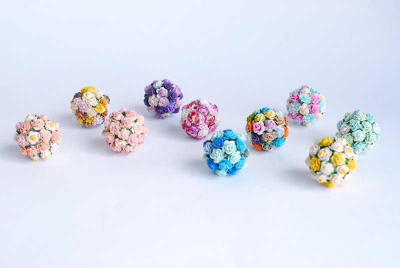 Paper Flower, Decoration, 10 pieces Kissing ball supplies in blue, pink, yellow, peach, rainbow and purple color. - 木工/竹艺/纸艺 - 纸 粉红色