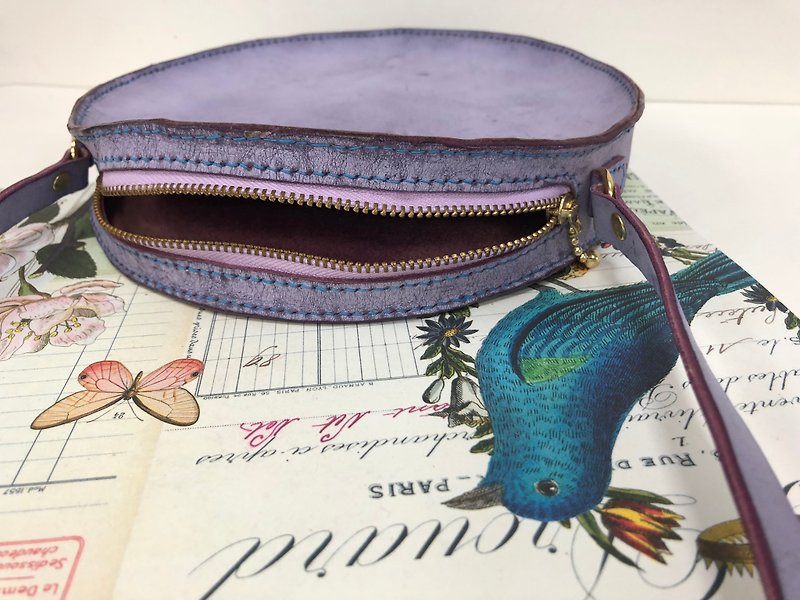 擦蜡紫拉链圆包 皮革手工缝制 - 侧背包/斜挎包 - 真皮 紫色
