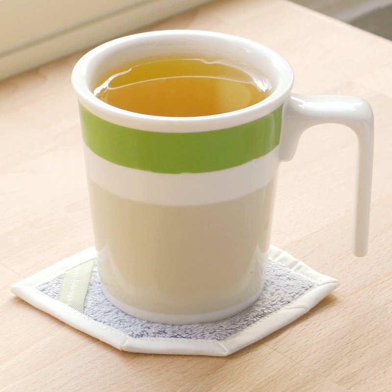 亲亲马克杯-绿竹林+杯垫 礼盒【办公必备】台湾精品/可加购盖 - 咖啡杯/马克杯 - 瓷 绿色
