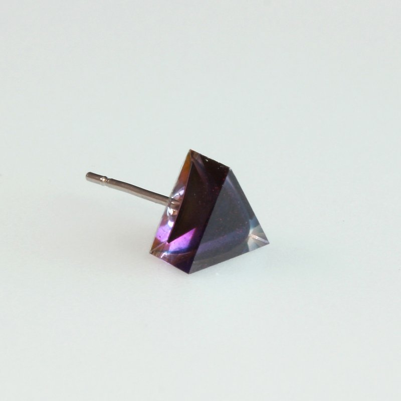 蓝色树脂耳环 / 726 / 三角形 / Devil Inside - 单只 - 耳环/耳夹 - 塑料 紫色