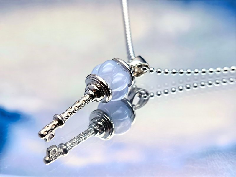 纯银系列 - 冰紫翡翠纯银钥匙吊坠- 不含颈链 - 吊饰 - 宝石 