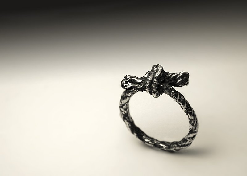 绳结戒指 - 戒指 - 其他金属 银色