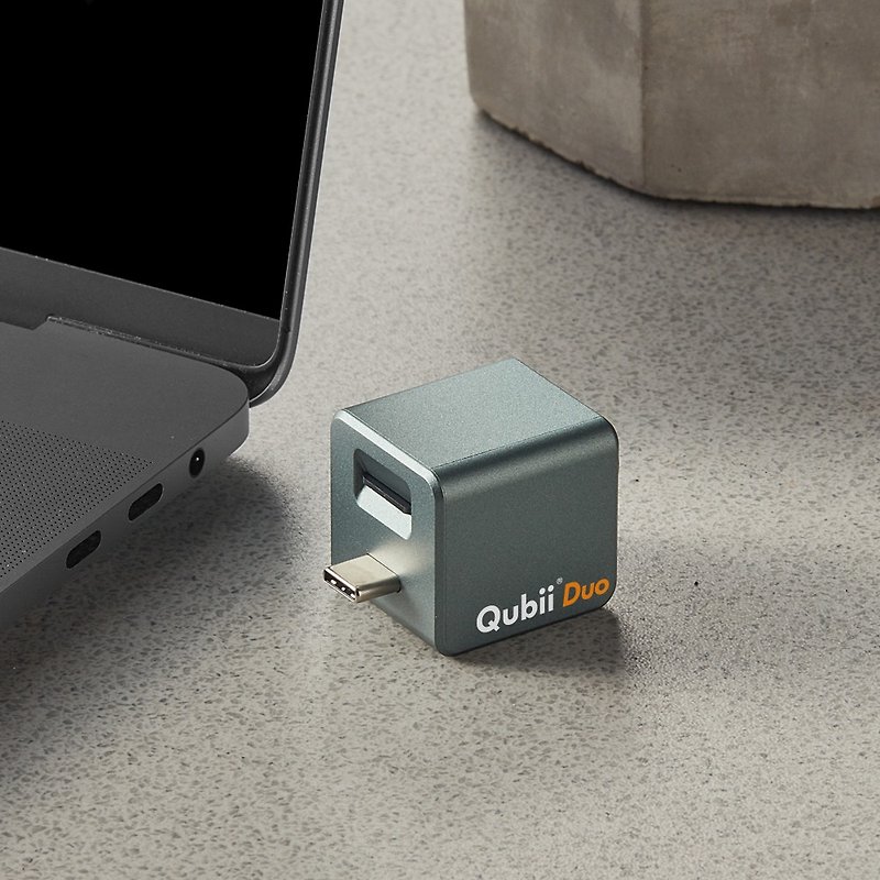 Maktar QubiiDuo USB-C 备份豆腐 夜幕绿 自动备份 手机备份首选 - U盘 - 塑料 绿色
