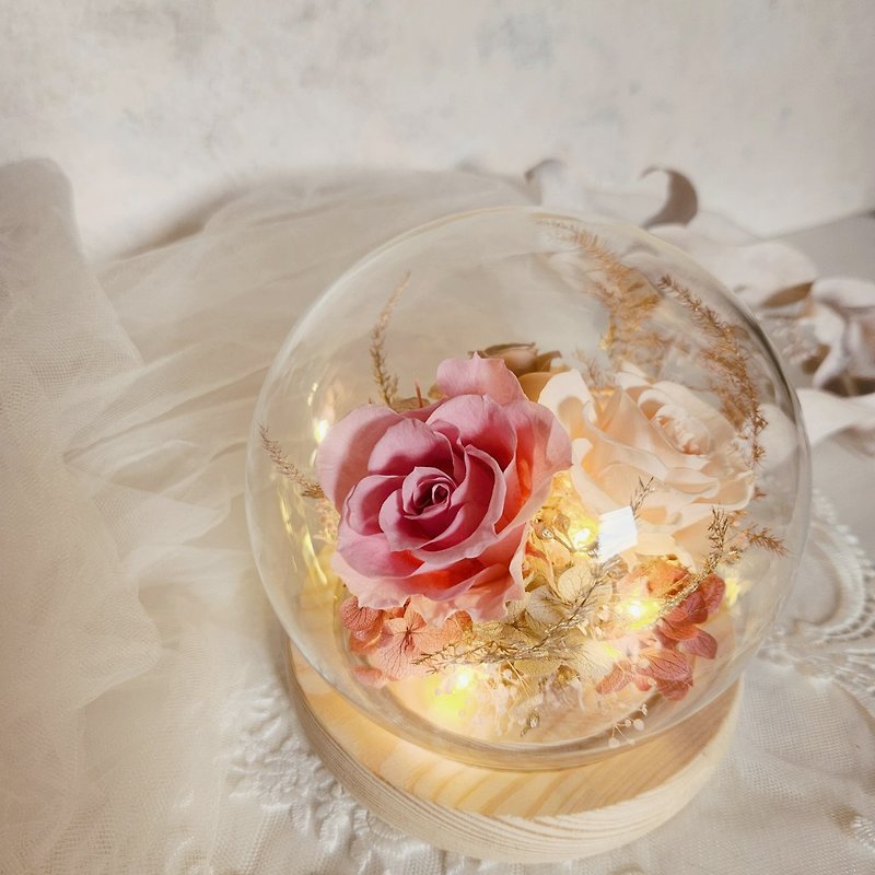玻璃花盅 草莓奶茶配色 不凋花 永生花 干燥花 情人节 生日礼物 - 干燥花/捧花 - 植物．花 多色