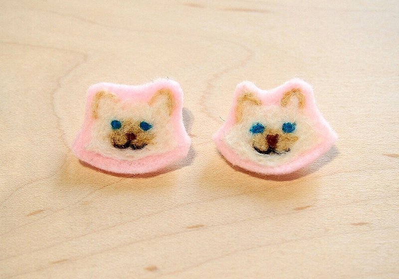 棉花糖系-羊毛毡刺绣插画奶油猫小别针(一对) - 眼罩 - 羊毛 粉红色