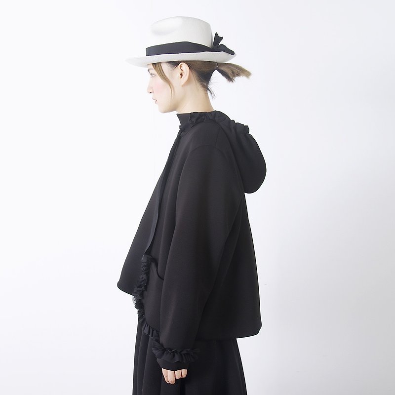 蕾丝花黑色空气层连帽棉外套 - imakokoni - 女装休闲/机能外套 - 棉．麻 黑色