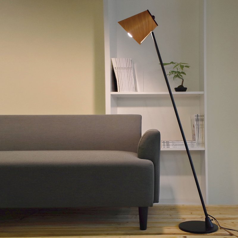 边光 SIDE 木质立灯 落地灯 阅读灯 可替换式光源(E27) - 灯具/灯饰 - 木头 