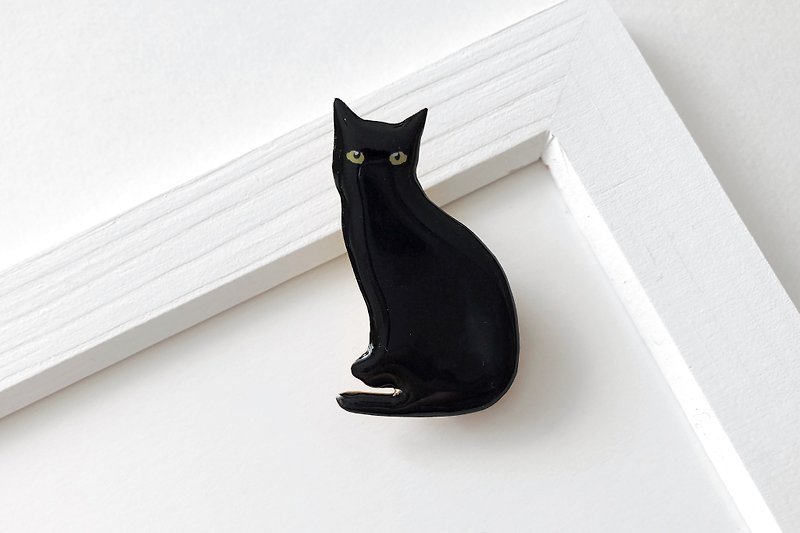 黒猫のブローチ - 胸针 - 树脂 黑色
