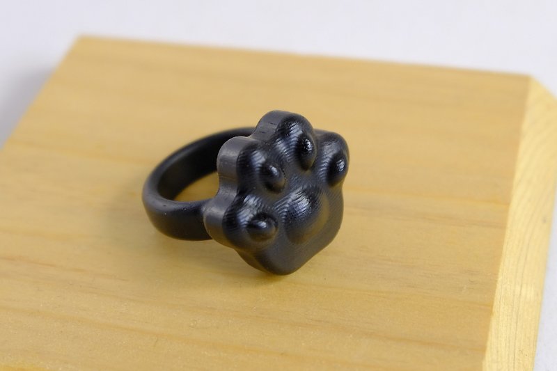 米里米特创意 天然黑檀实木戒指 可爱肉球款 黑色 纯造型无晶片 - 戒指 - 木头 黑色