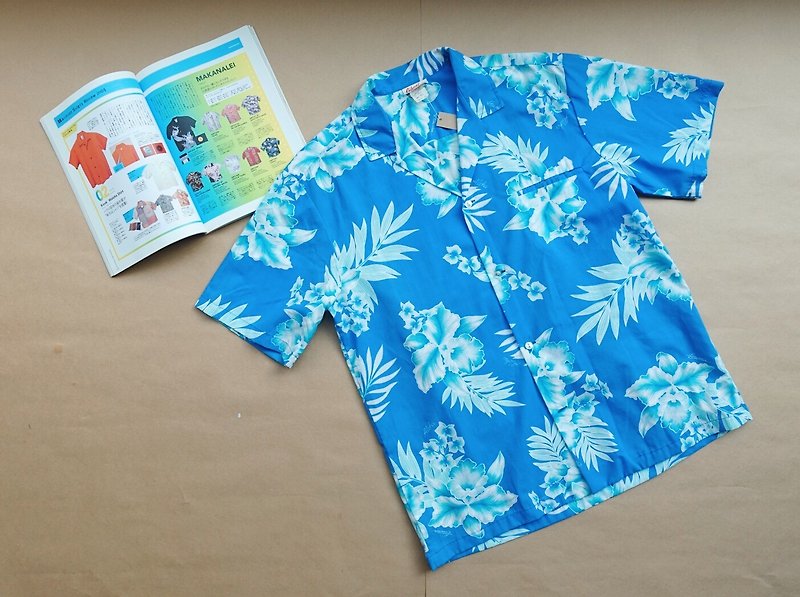Vintage Shirt / 80年代送你浅蓝萤光花束 A - 女装衬衫 - 其他材质 蓝色