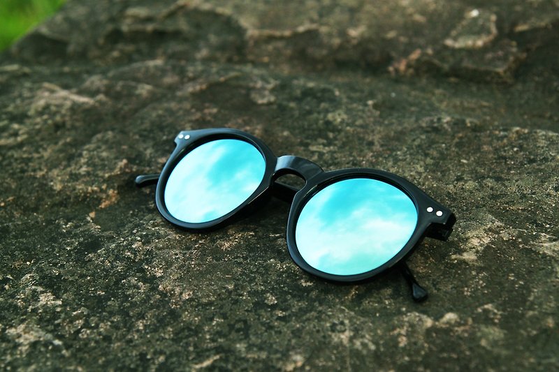 太阳眼镜│黑色框│绿色反光镜片│复古墨镜│2is AngusA4 - 眼镜/眼镜框 - 塑料 绿色