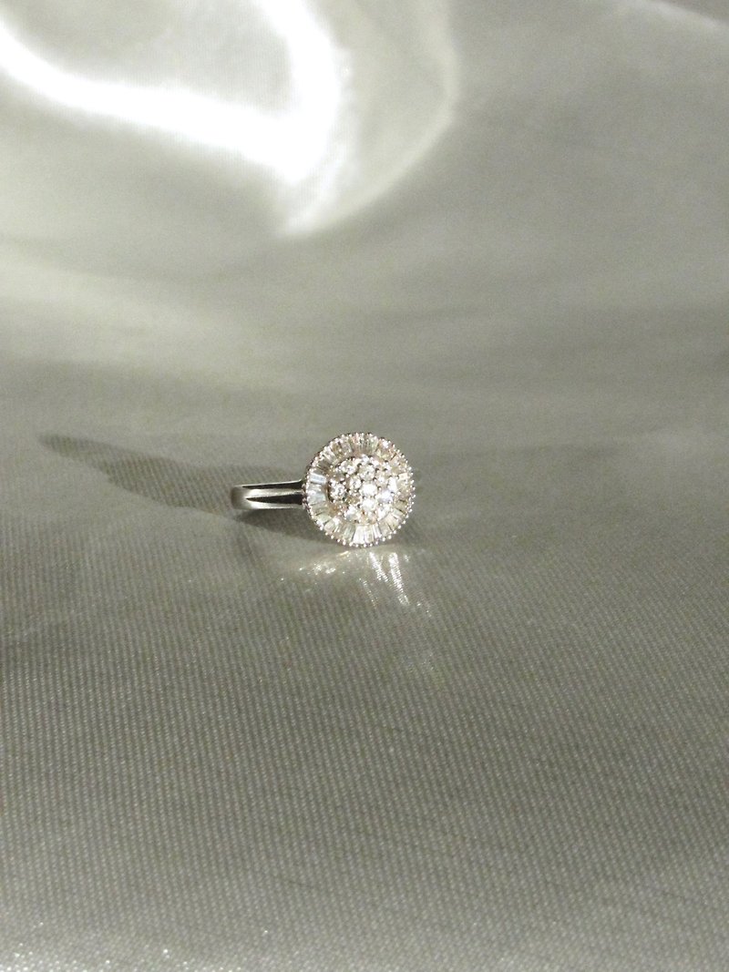 18K 白金天然长方形和圆形钻石蒲公英戒指 - 戒指 - 钻石 透明