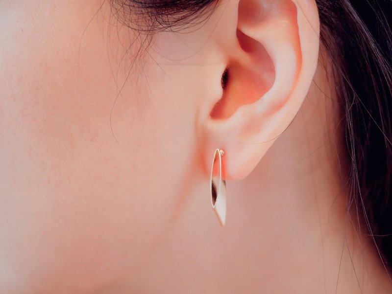对称 - 细长对称  *耳环 - 耳环/耳夹 - 其他金属 金色