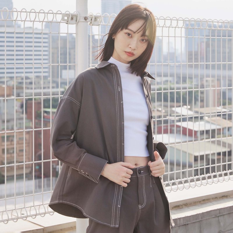 SHIYEN-立体线缝折袖衬衫式外套 - 女装衬衫 - 棉．麻 灰色