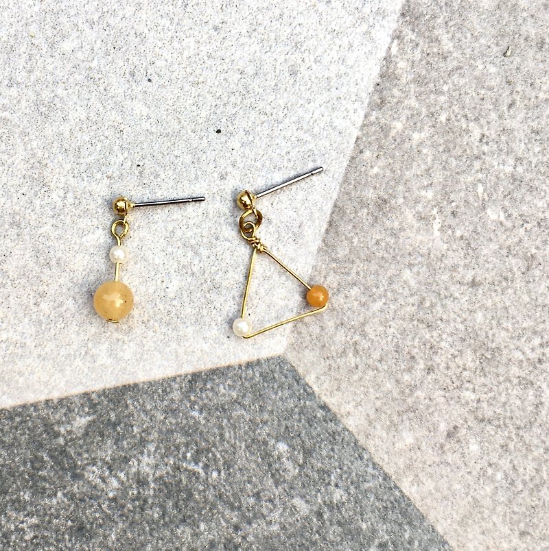 手折黄铜 x 黄玉石耳环 针式/夹式 - 耳环/耳夹 - 铜/黄铜 金色