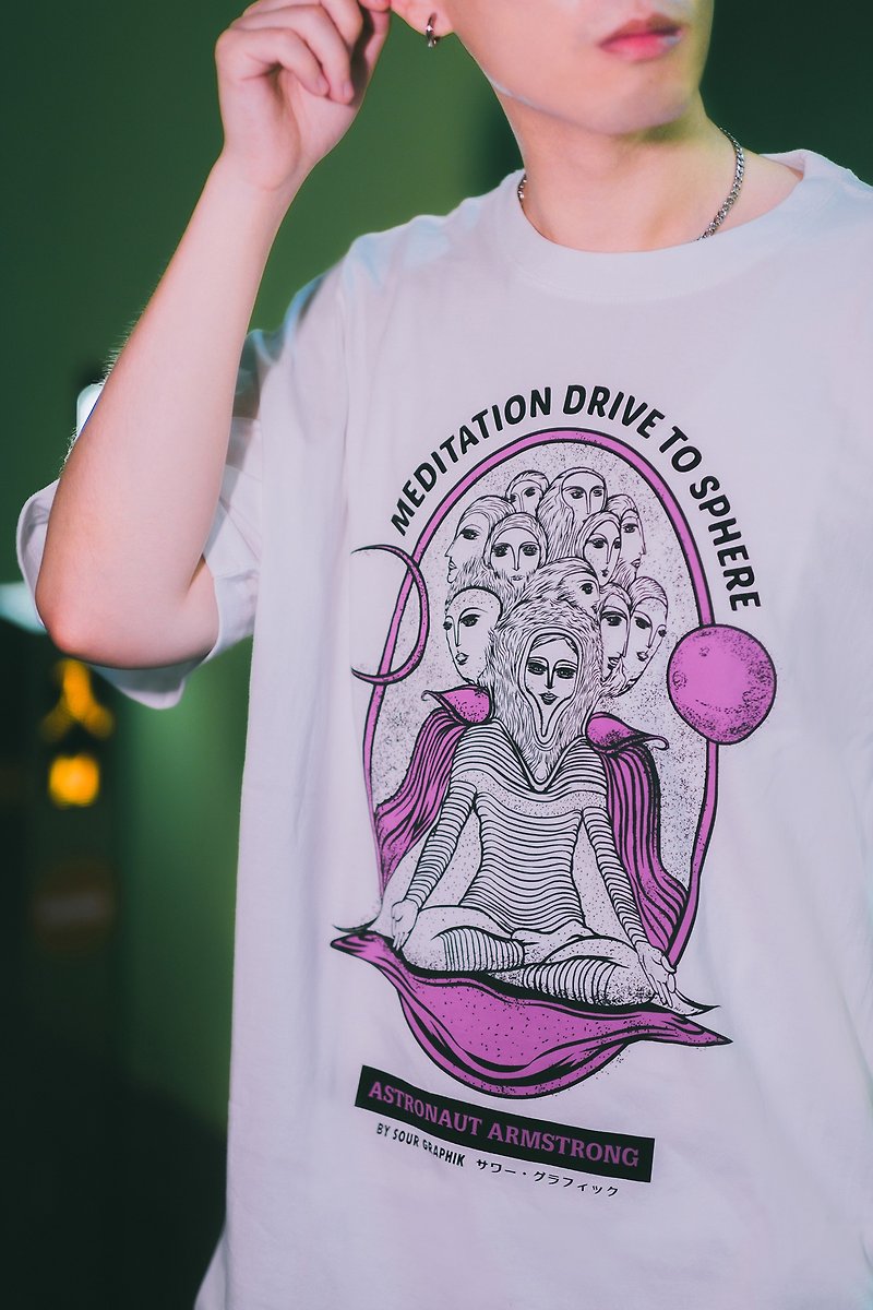 Sour Graphik / 瞑想 / 美国滑板跑酷 / 中性 T-shirt - 中性连帽卫衣/T 恤 - 棉．麻 紫色