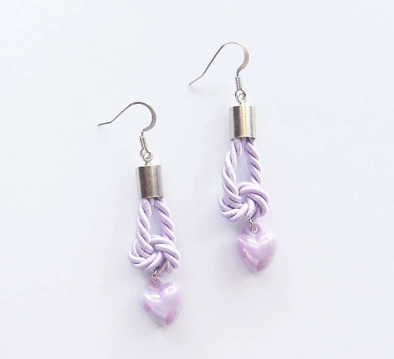 Lilac heart twisted rope drop earrings - 耳环/耳夹 - 其他材质 紫色