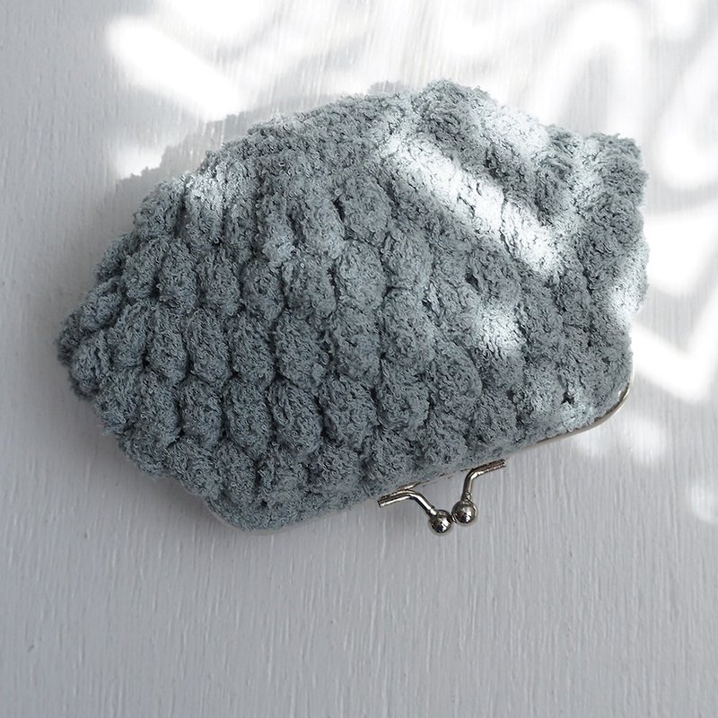 Ba-ba handmade Popcorn crochet coinpurse No.C1680 - 化妆包/杂物包 - 其他材质 灰色