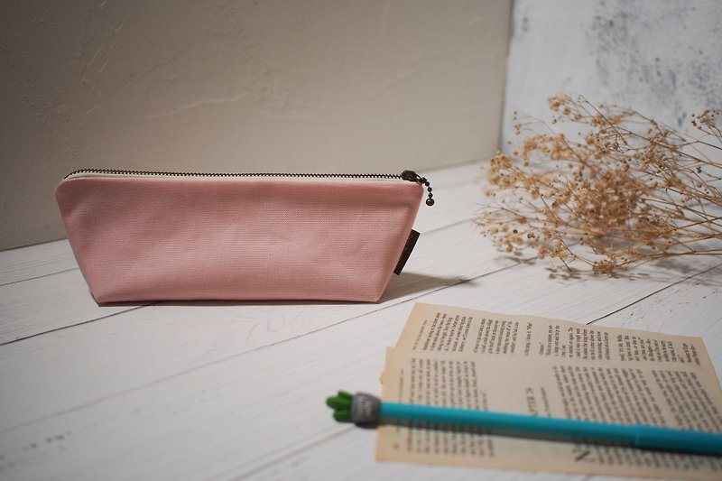 日常系列笔袋/铅笔盒/限量手工包/小甜心/现货供应中 - 铅笔盒/笔袋 - 棉．麻 粉红色