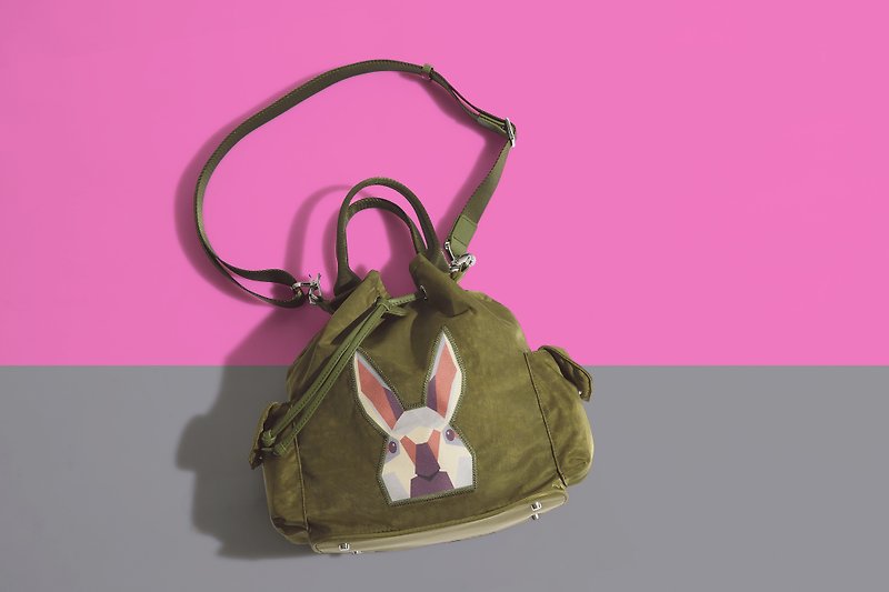 Khieng Atelier Diamond Rabbit钻石兔肩背水桶包 - 橄榄绿 - 侧背包/斜挎包 - 其他材质 咖啡色