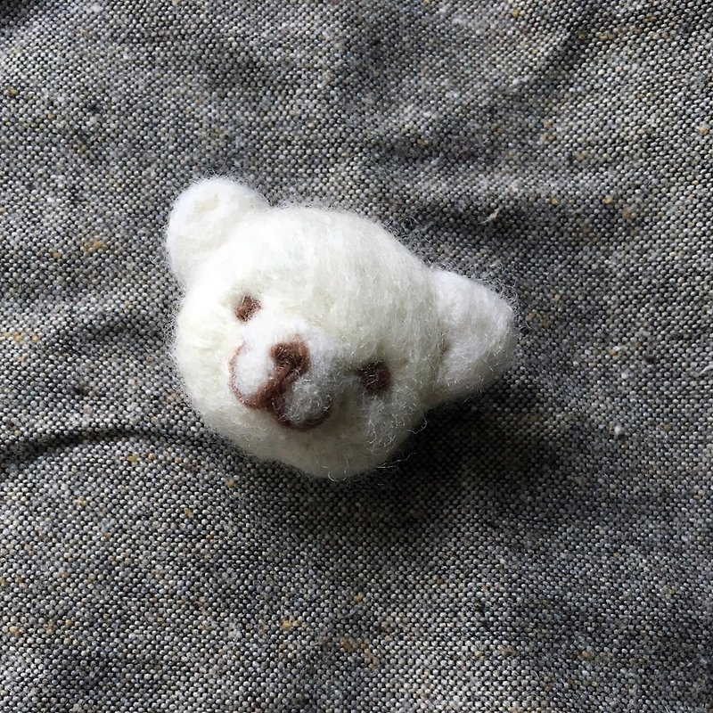 Handmade wool felt brooch : POLAR - 胸针 - 羊毛 白色