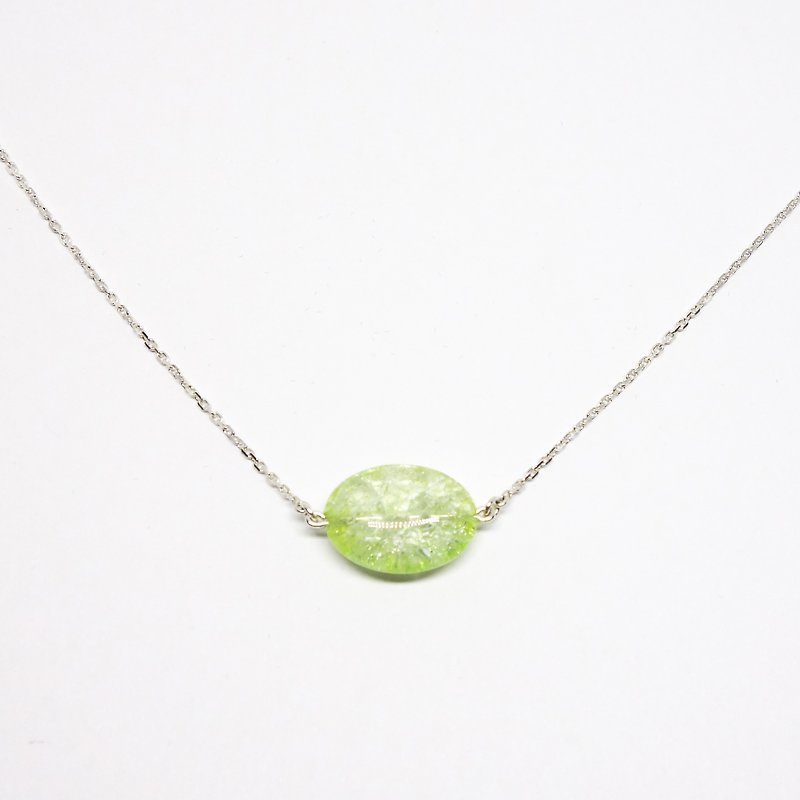 黄緑クラック水晶SVネックレス【Pio by Parakee】 cracked crystal necklace - 项链 - 宝石 绿色