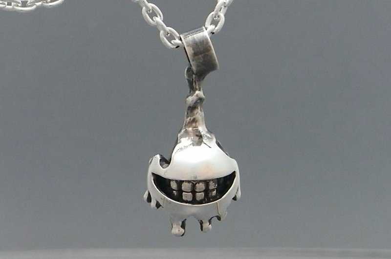 invisible smile pendant (s_m-P.50) ( 万圣节前夕 怪兽 怪物 隱形人 微笑 銀 垂饰 颈链 项链 ) - 项链 - 纯银 银色