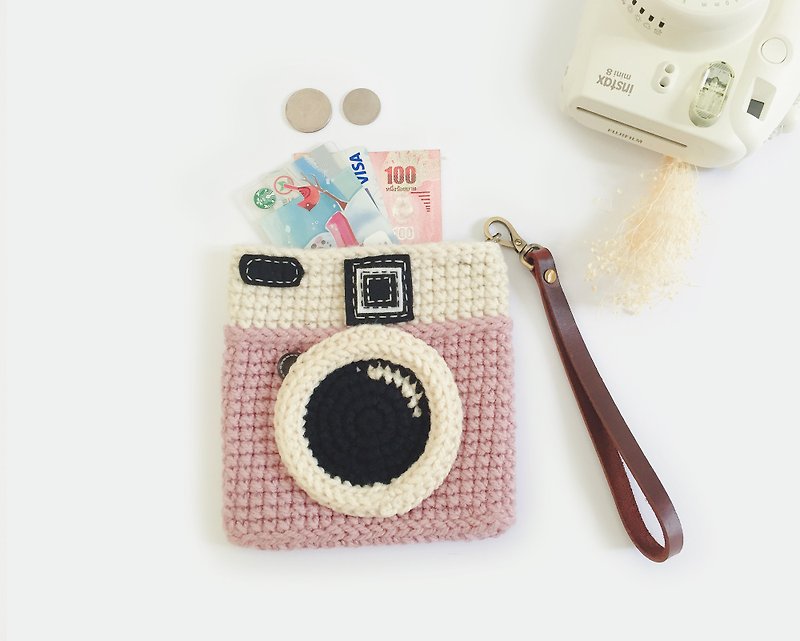 Crochet Lomo Camera Coin Purse/ Pastel Pink Color - 零钱包 - 纸 粉红色