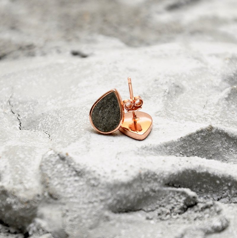 黑水泥水滴耳环(银/玫瑰金) | 几何系列 - 耳环/耳夹 - 水泥 黑色