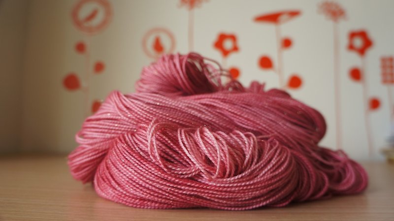 手染线。粉玫瑰(火花) - 编织/刺绣/羊毛毡/裁缝 - 羊毛 粉红色