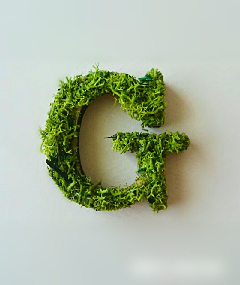 木製アルファベットオブジェ(モス)5cm/G×1点 - 摆饰 - 木头 绿色
