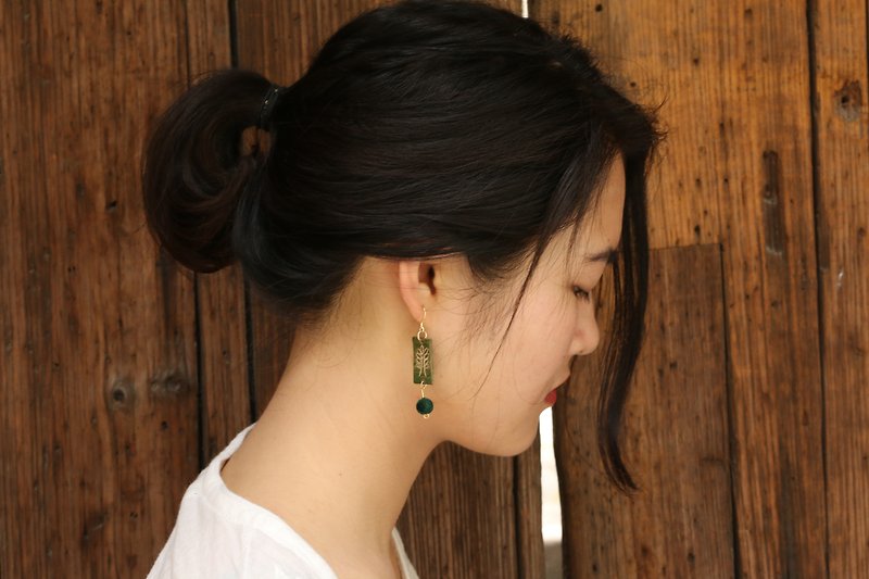 绿色陶片刻花陶瓷耳环耳夹纯银 - 耳环/耳夹 - 陶 绿色