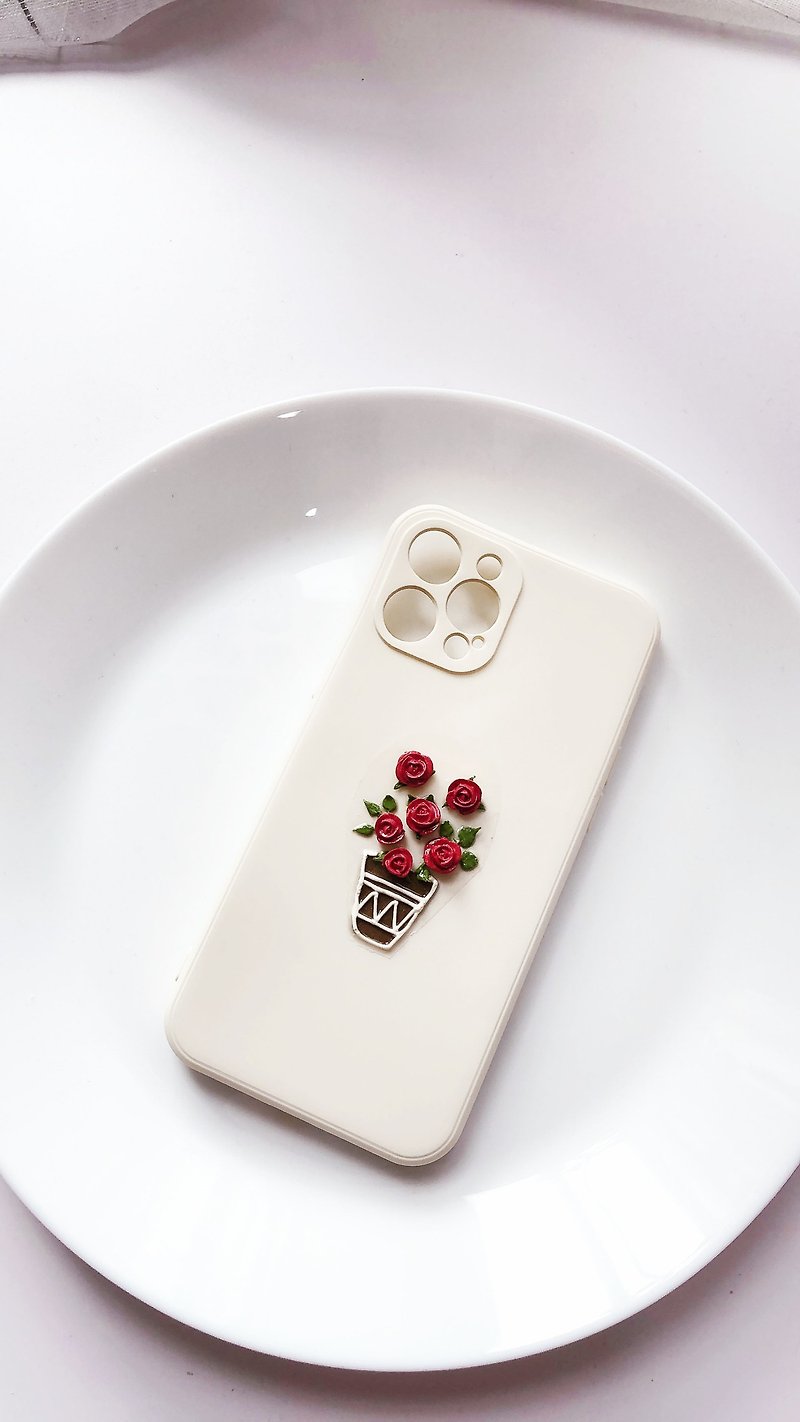 小清新* 手工黏土红玫瑰iPhone手机套手机壳 - 手机壳/手机套 - 粘土 