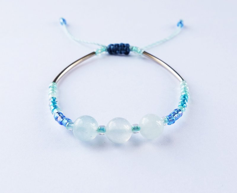 Mint gemstone string bracelet - 手链/手环 - 其他材质 蓝色