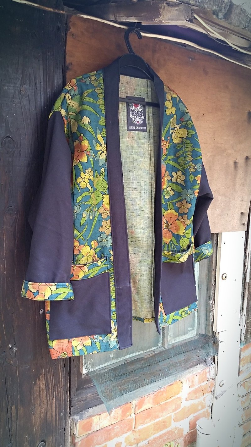 Ａ　ＭＩＮ手工订制日本花卉和服拼刷毛黑单宁罩衫大衣(仅此一件) - 女装休闲/机能外套 - 其他材质 多色