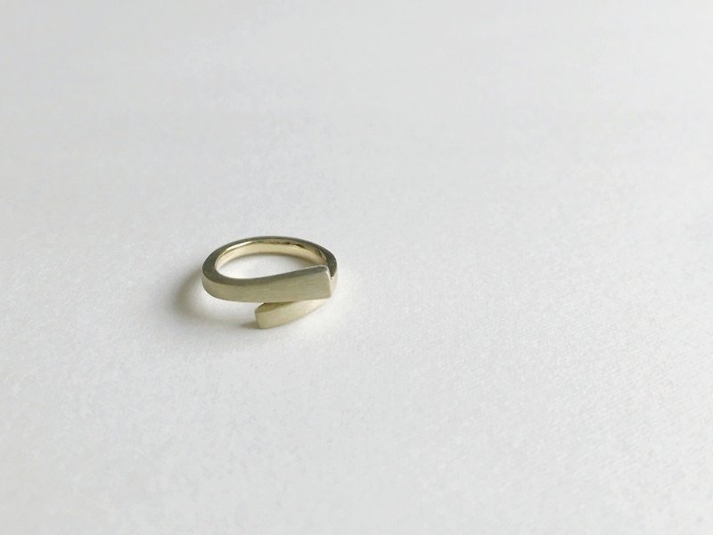 ６:Pinky ring - 戒指 - 其他金属 金色