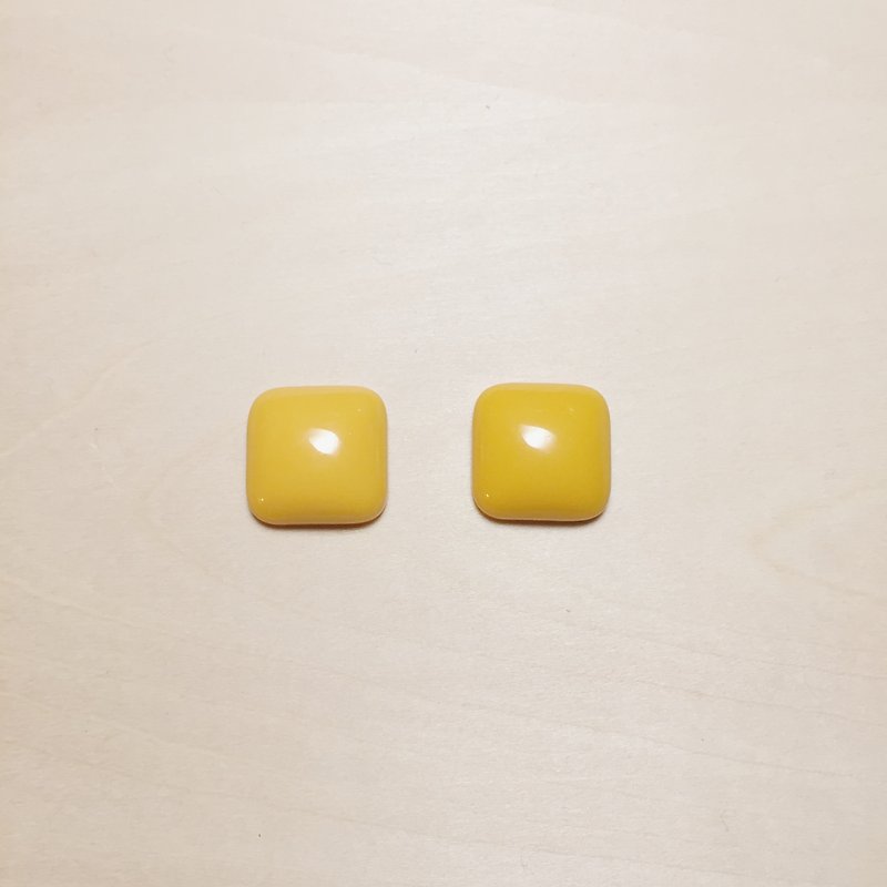 复古亮黄方形菱形耳环 - 耳环/耳夹 - 树脂 黄色