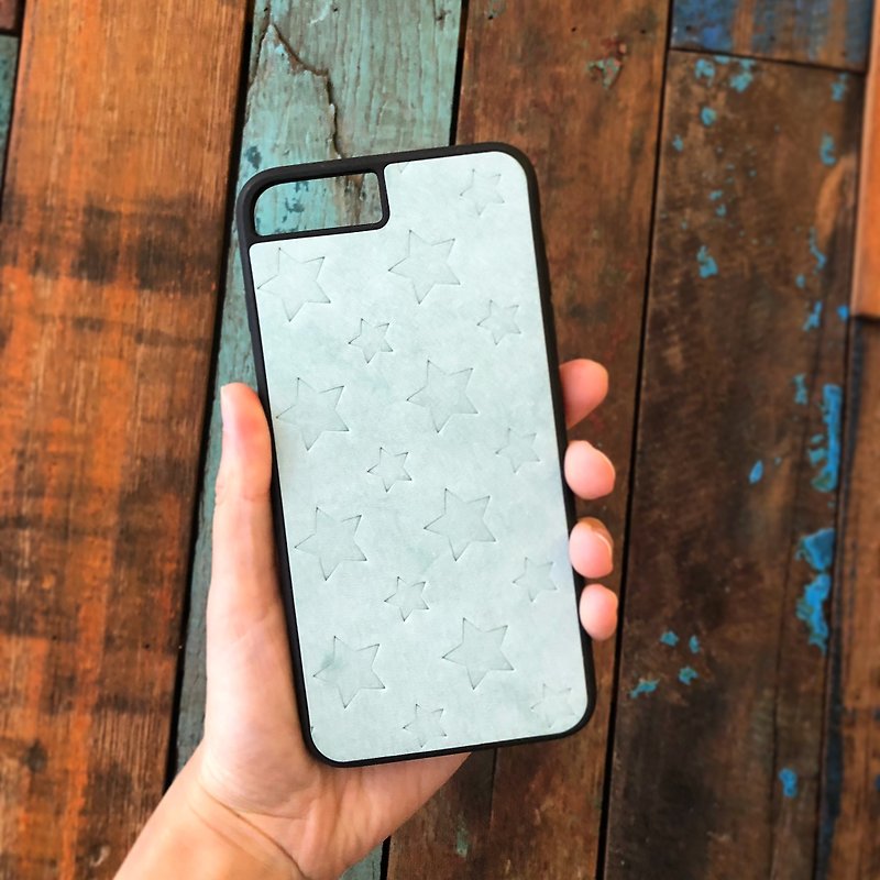 密铺星星皮革手机殻 DIY材料包 iPhone15 Max Pro Plus 意大利皮 - 手机壳/手机套 - 真皮 绿色