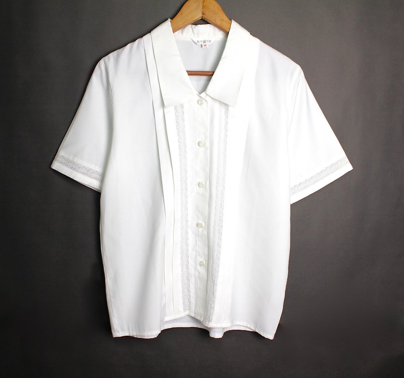 FOAK古着 /白系/玫瑰镂空百折白衬衫 - 女装衬衫 - 其他材质 白色