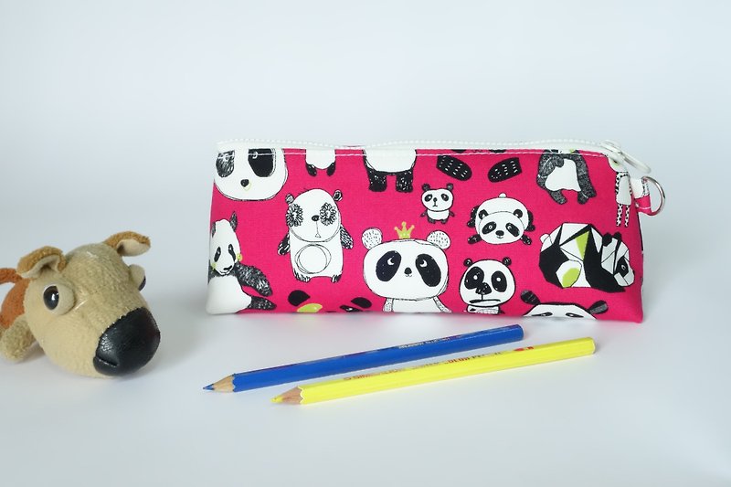 玩布手作。可爱熊猫 三角 笔袋 - 铅笔盒/笔袋 - 棉．麻 红色