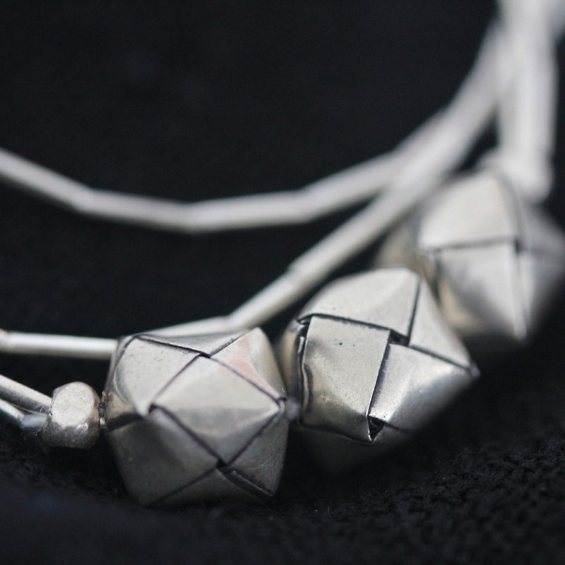Handmade Silver Bracelet with Woven Silver Cubes (B0006) - 手链/手环 - 银 银色