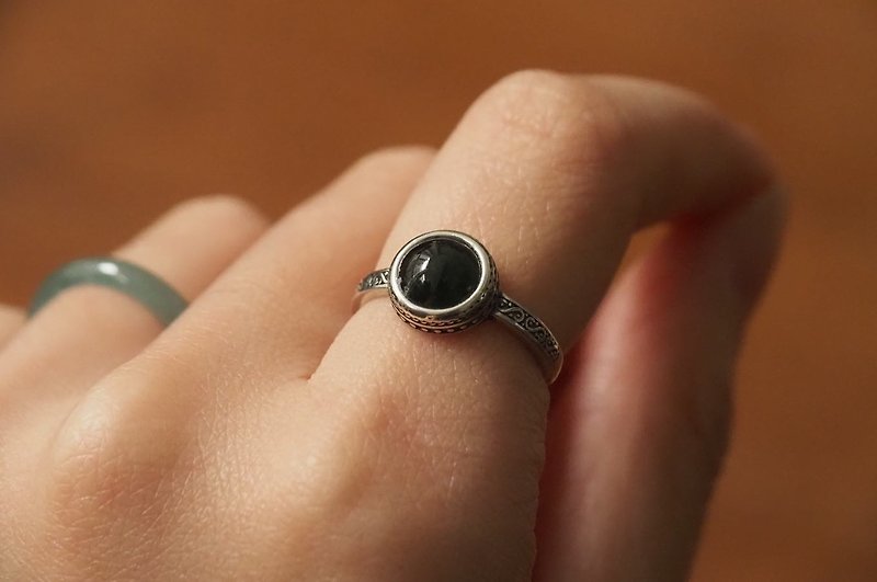 原创设计【翡翠蛋面 7.5mm s925银镶嵌戒指】 - 戒指 - 玉石 多色