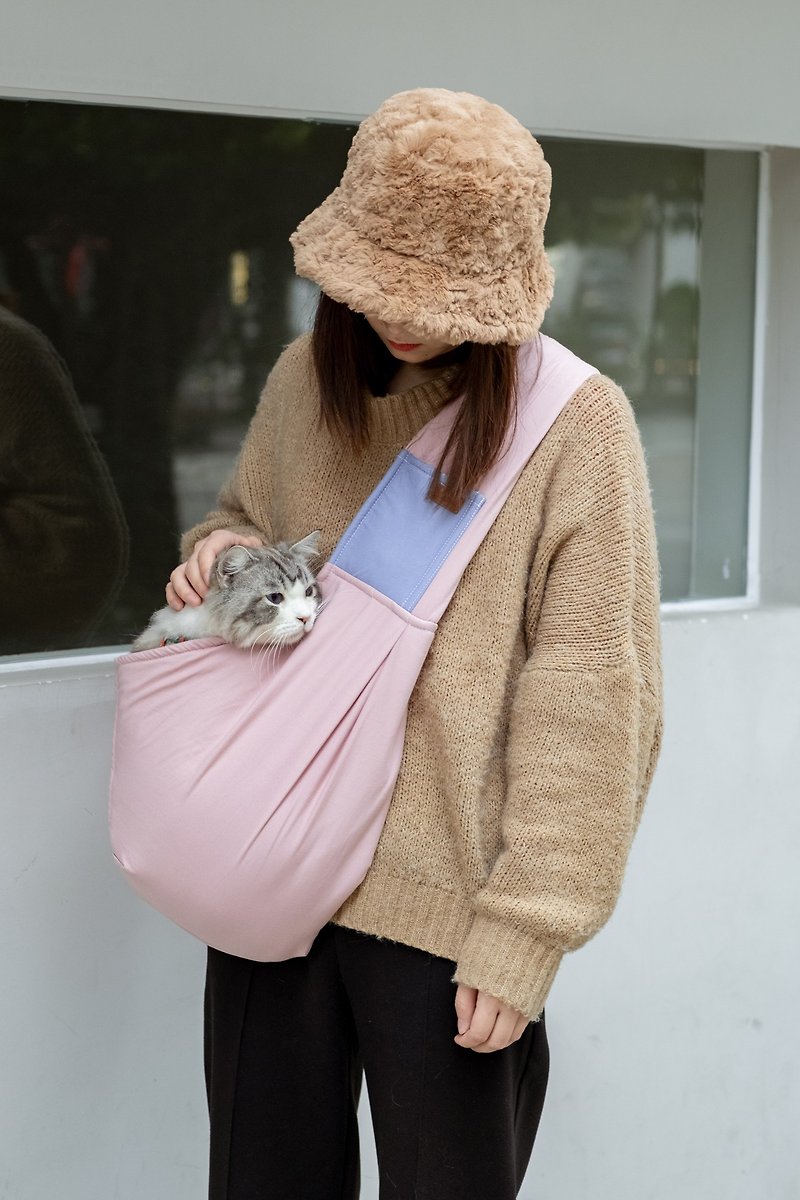 【HiDREAM】寵物便攜出行包 全棉材質 久背不累 (草莓粉) - 外出包 - 棉．麻 粉红色