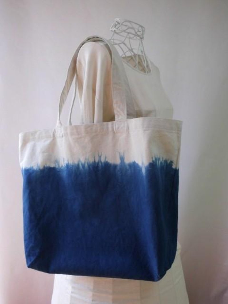 藍染め・海色・絞り染め・トートバッグ・丈夫なキャンバス生地 - 手提包/手提袋 - 棉．麻 蓝色