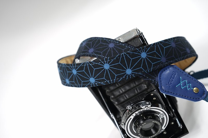 蓝星棱舒压相机背带2.5 - 相机 - 棉．麻 蓝色