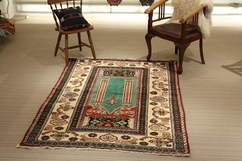 Special traditional design handmade carpet rug wool Turkey ✳︎ 手織り 絨毯 194×135cm - 被子/毛毯 - 其他材质 绿色
