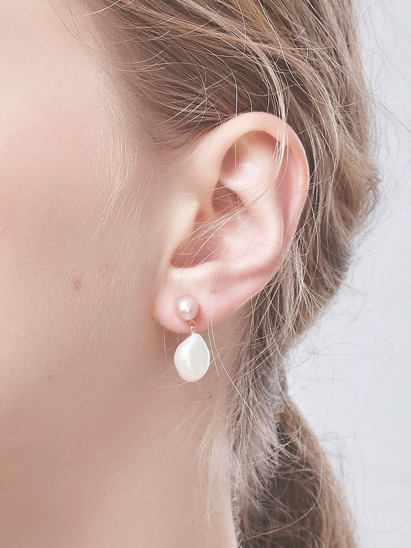 LESIS | 2 Tone Earrings - 耳环/耳夹 - 其他材质 白色